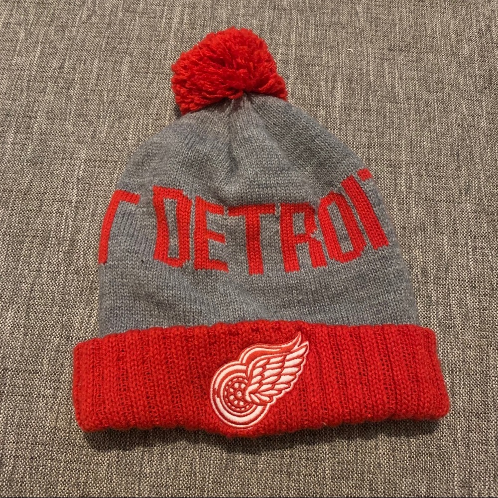 Mitchell and Ness Detroit Red Wings winter hat